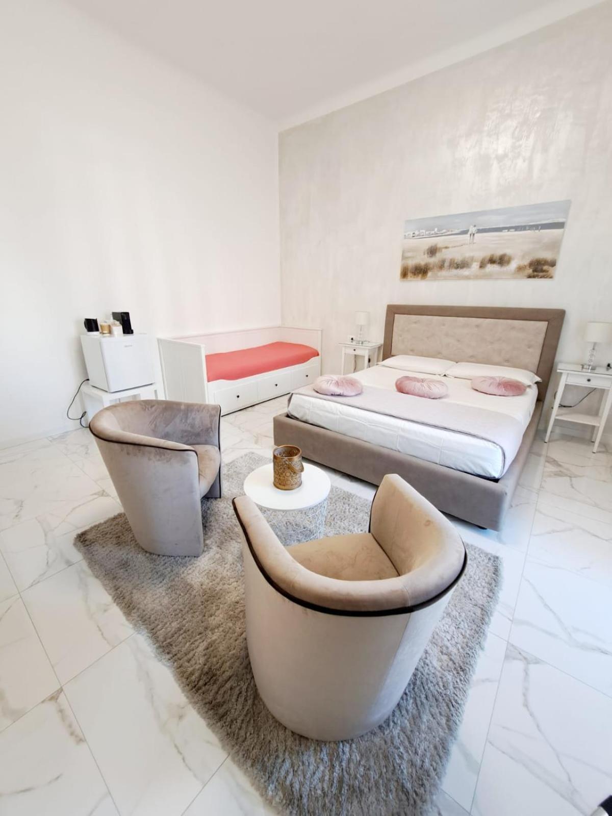 The Gallery Boutique Rooms Трієст Екстер'єр фото