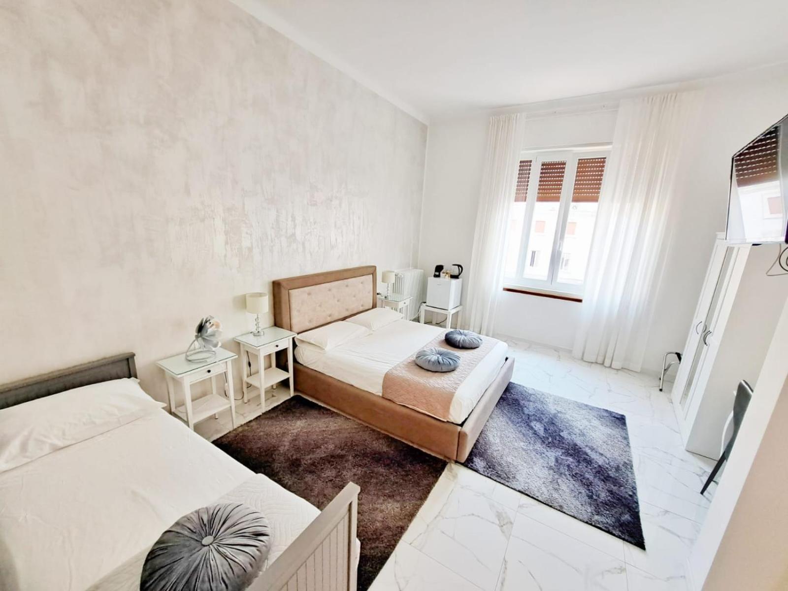 The Gallery Boutique Rooms Трієст Екстер'єр фото
