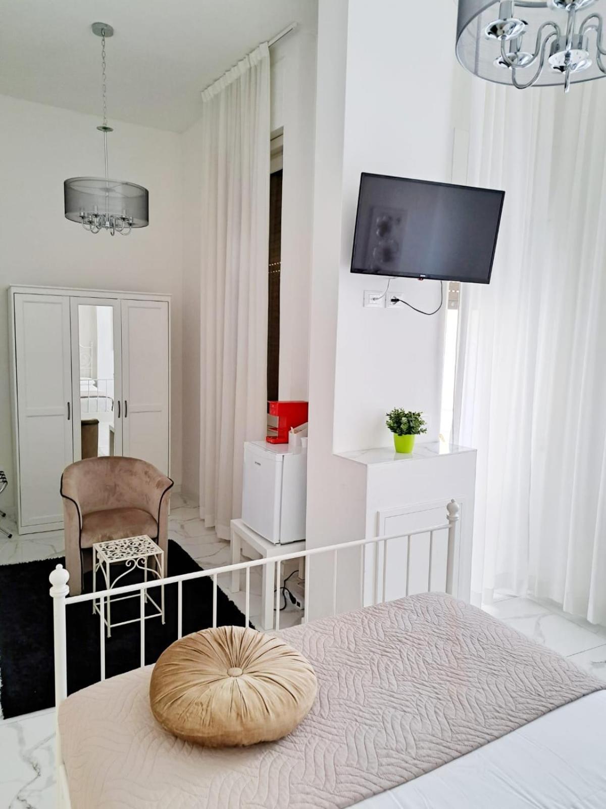 The Gallery Boutique Rooms Трієст Номер фото